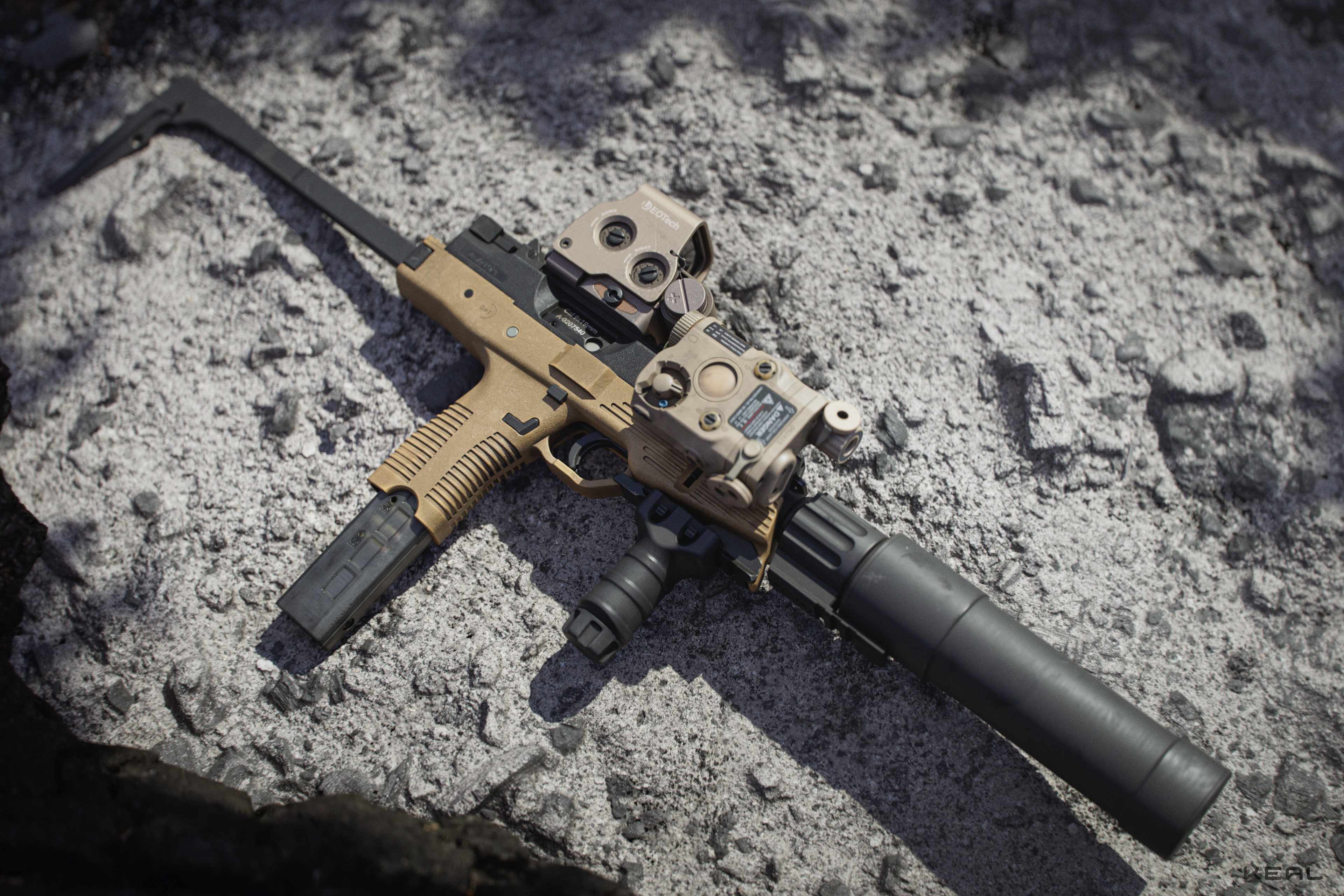 MP9 — detail shot 05