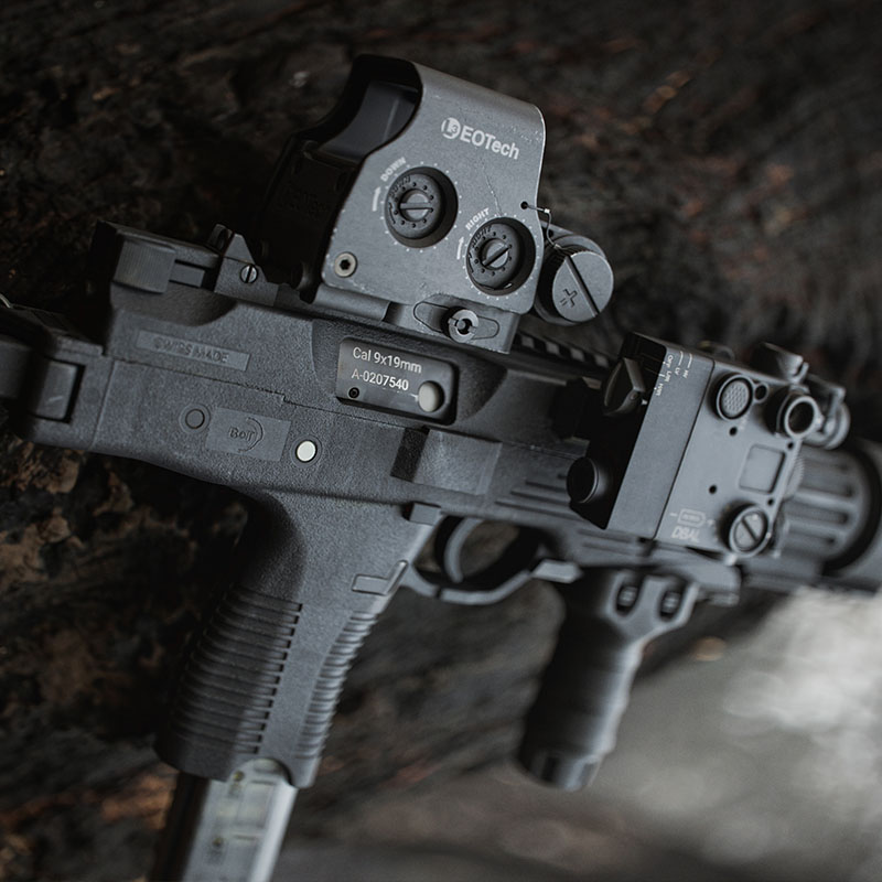 MP9 submachine gun — cover banner