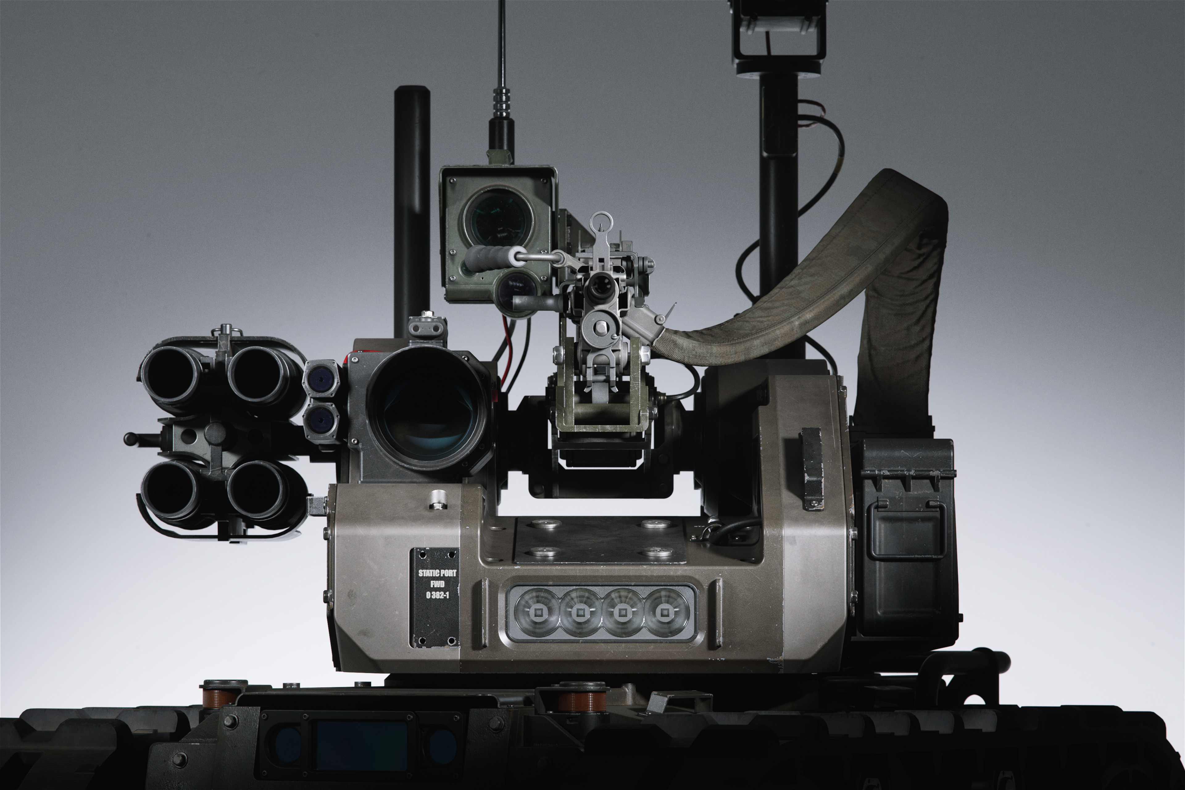Guardian UGV — scene 01 variant C